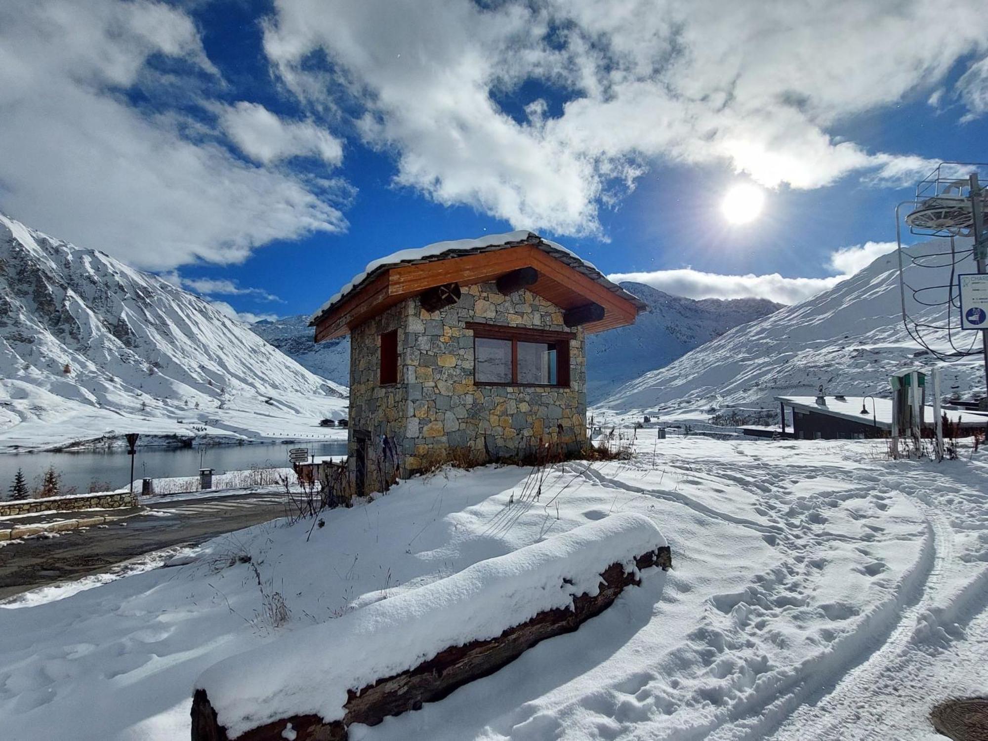 Apartment Rond Point Des Pistes - Val Claret-3 By Interhome Тинь Экстерьер фото